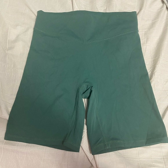 Balance athletic biker shorts - Picture 3 of 3